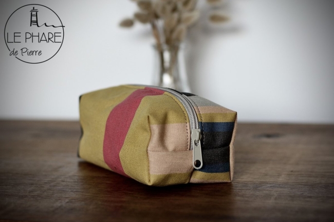 Mini Trousse de toilette Basque