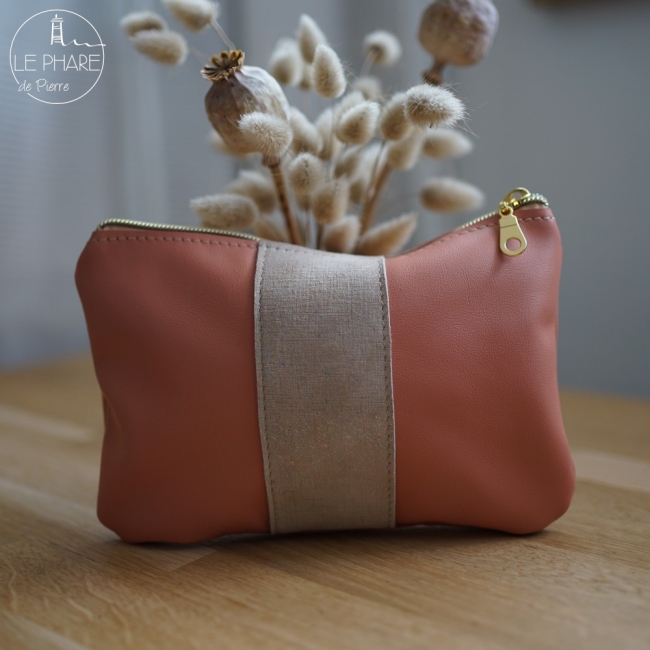 Trousse en cuir