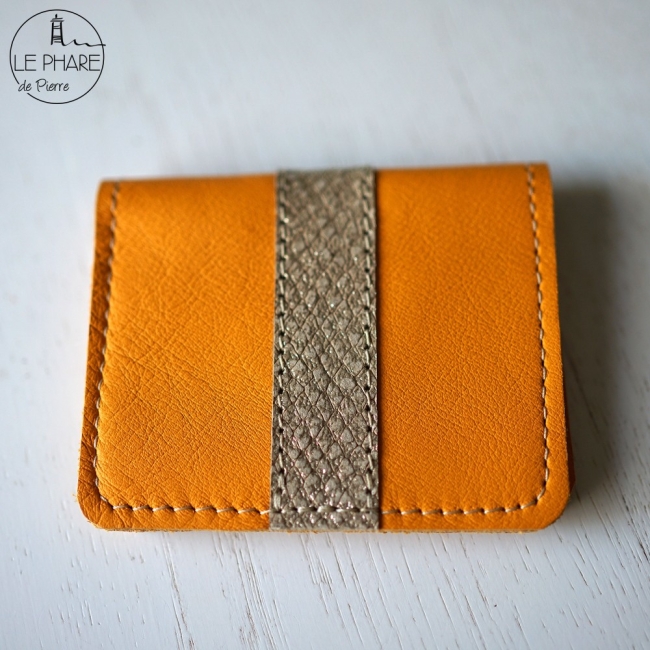 Porte-cartes en cuir